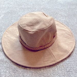 ASN Women’s Harper Khaki Floppy Safari Hat, NWT, MSRP‎ $68